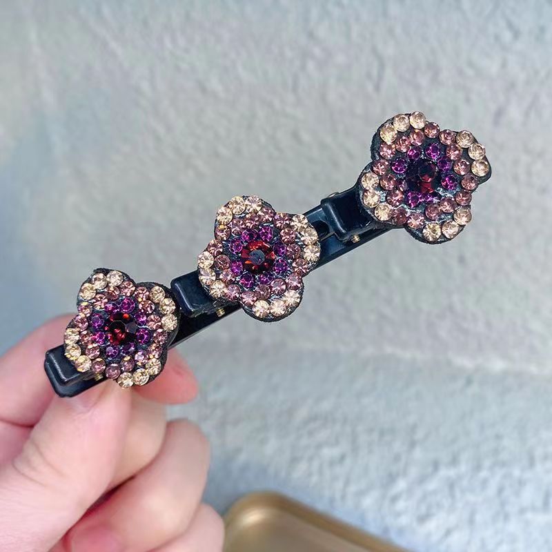CrystalBraid Haarschmuck - Glamouröse Haarspangen mit funkelnden Kristallen für stilvolle Frisuren